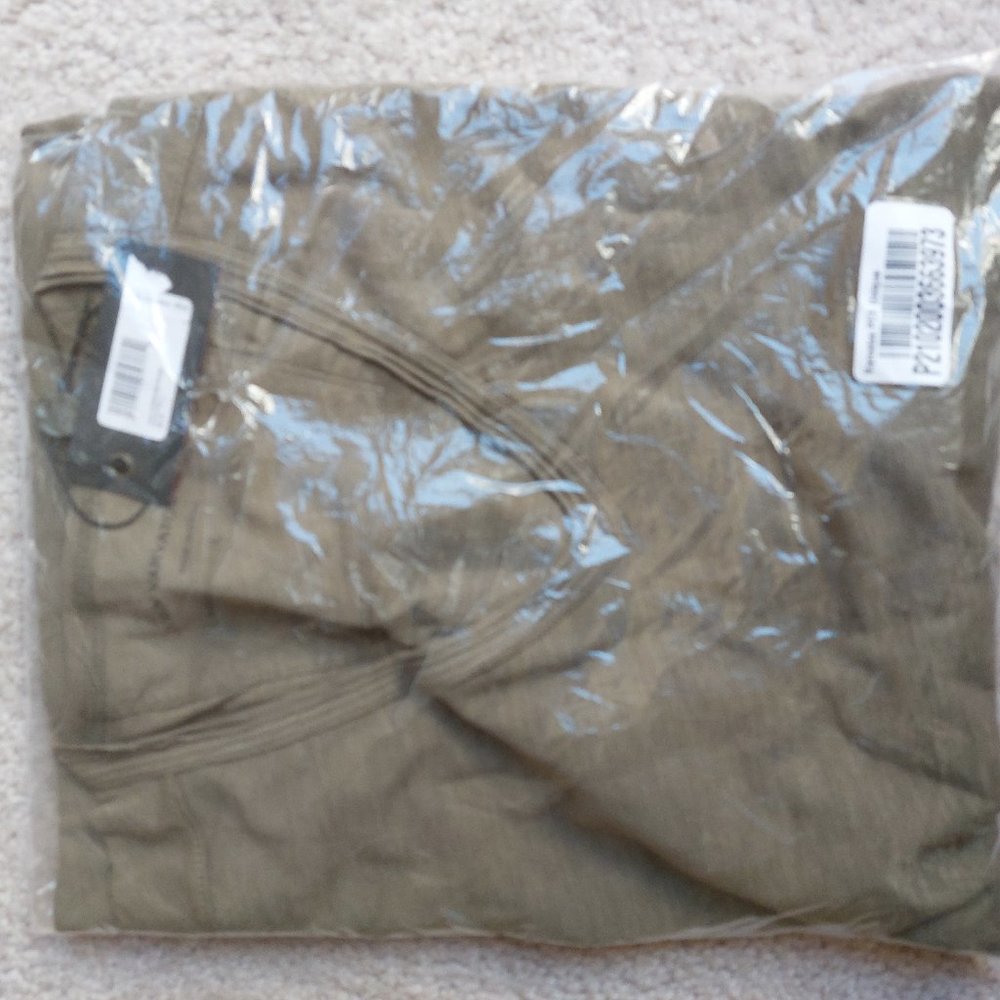 NEW John Varvatos short sleeve olive green t shirt Men's Large